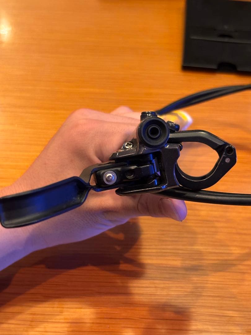 Shimano Deore XT ブレーキレバー ホース付き 専用