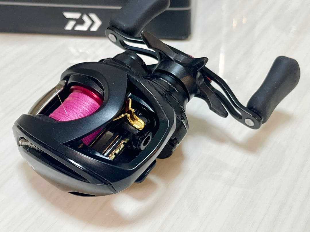 【極美品】SS AIR TW 8.5L （ダイワ） ダイワ