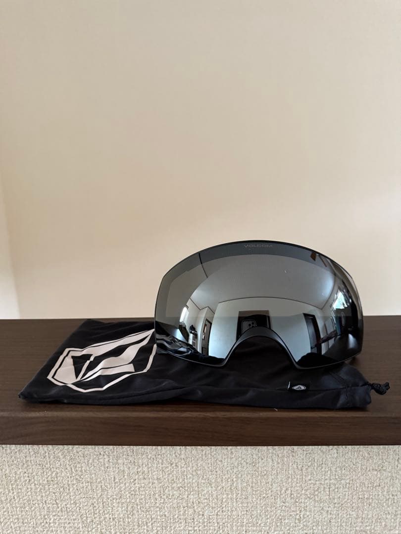 volcom スノボゴーグル　スペアレンズつき