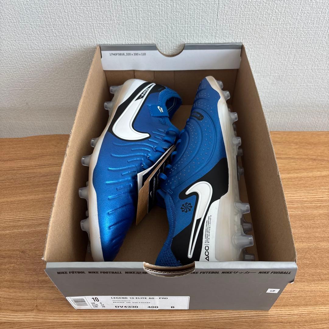 28　ナイキ　サッカー　スパイク　DV4330　ティエンポ レジェンド 10