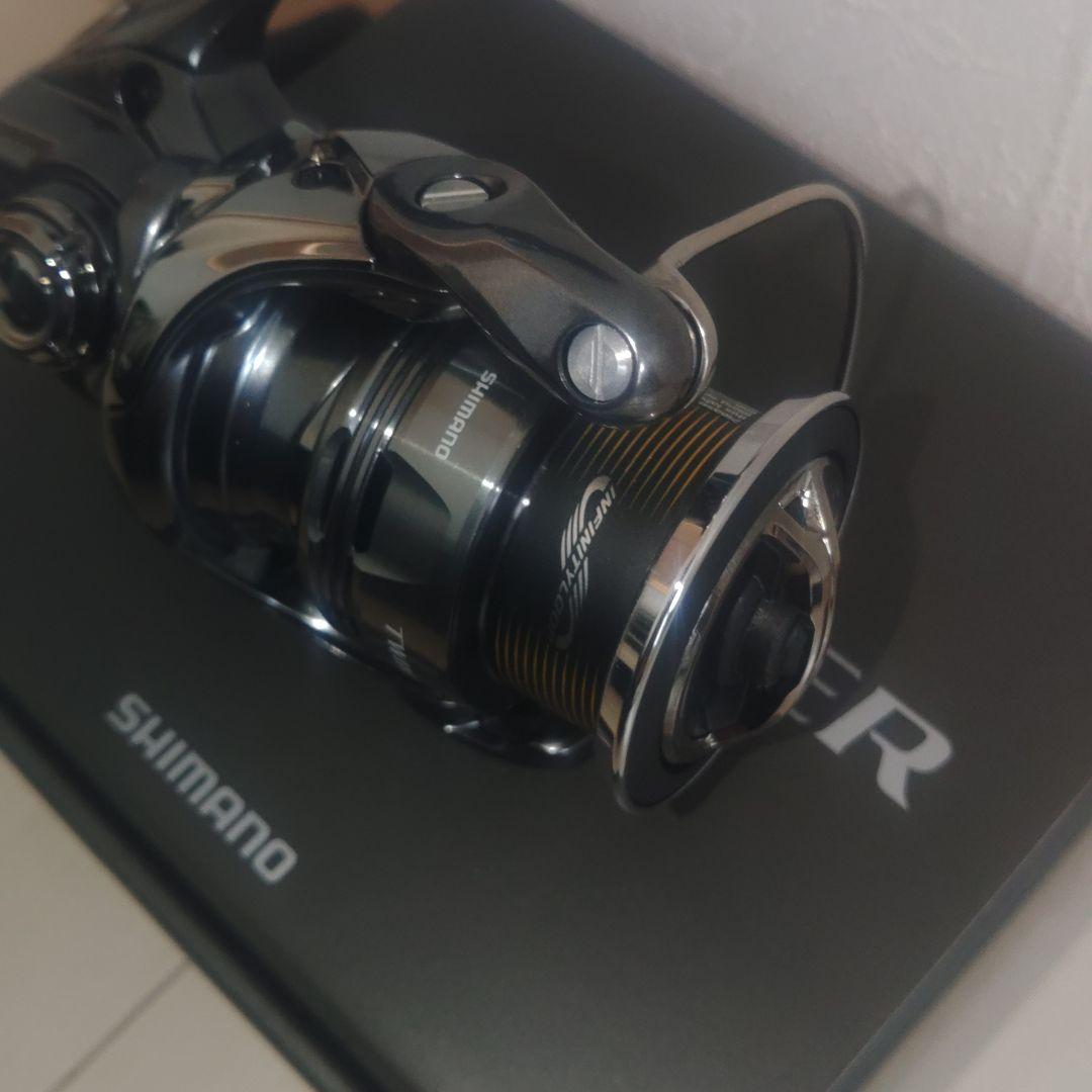 SHIMANO TWIN POWER スピニングリール　24ツインパワー