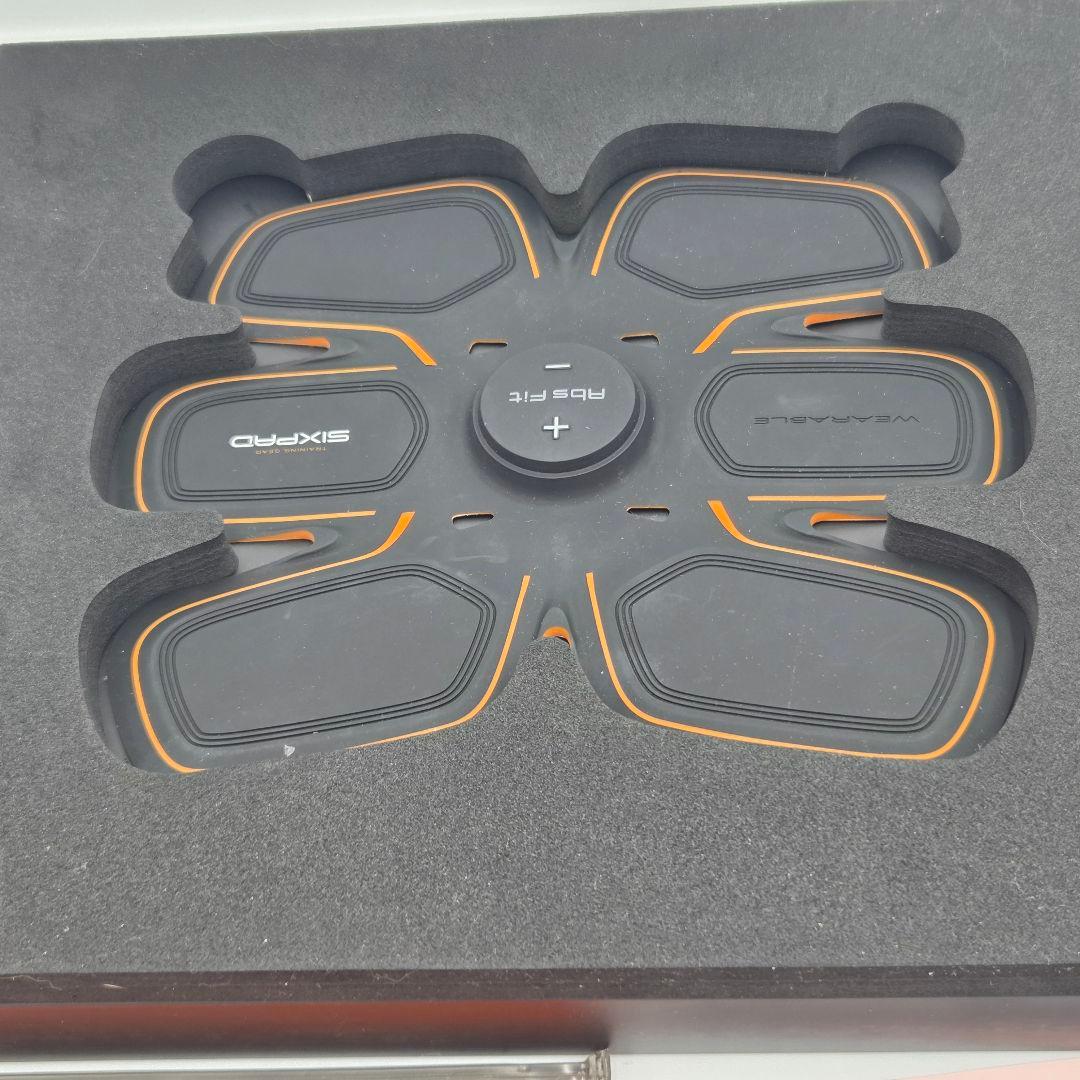 SIXPAD AbsFit トレーニングデバイス BodyFit 電池式 パッド