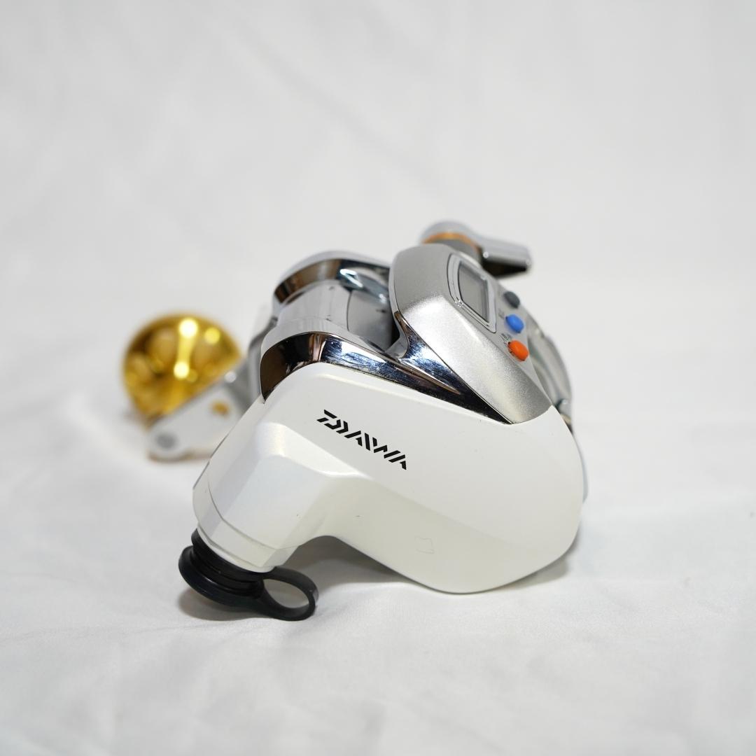 ダイワ レオブリッツ 150 電動リール DAIWA LEOBRITZ ケーブル