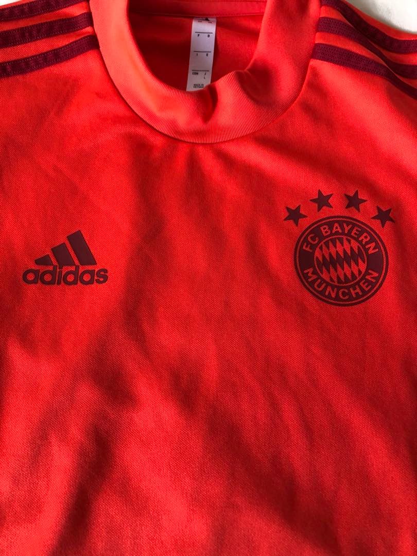 adidas バイエルン　ジャージ　tiro 19