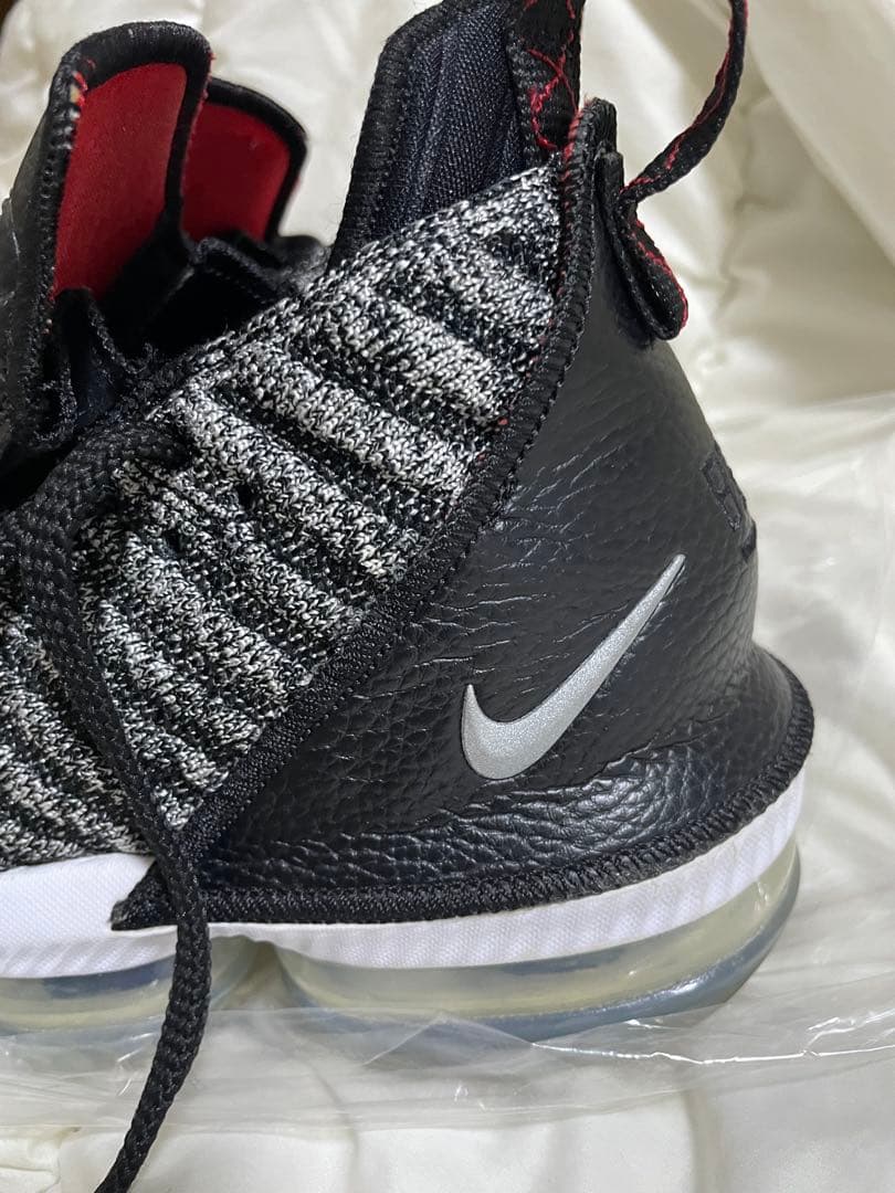 Nike LeBron 16 オレオ　バッシュ　26cm