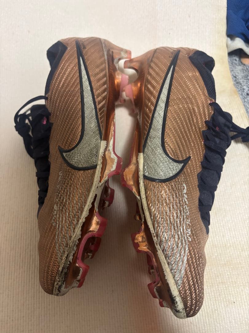 サッカースパイク　マーキュリアル15 ワールドカップ　fg