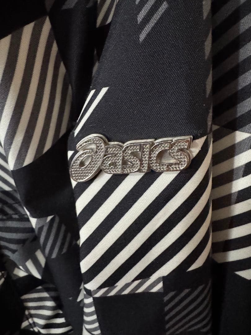 希少　asics アシックス　スキーウェア ジャケット ファー取り外し加納