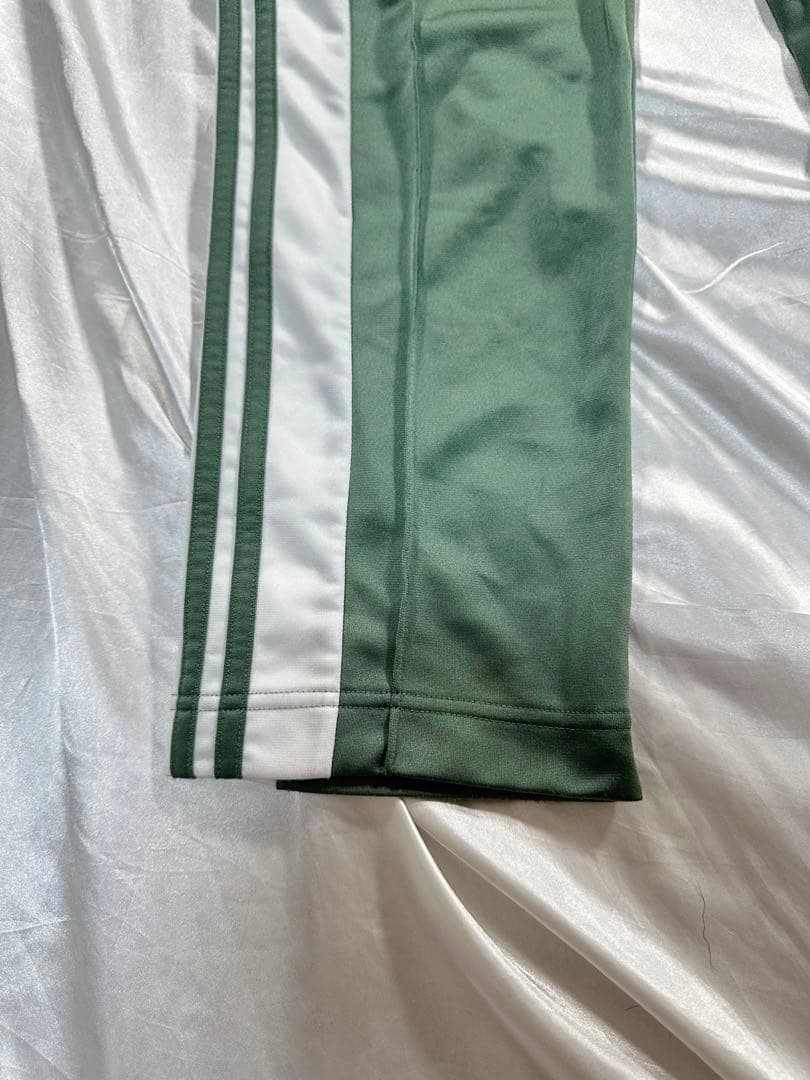 ブラックピンク着用 adidas アディダス トラックパンツ adibreake