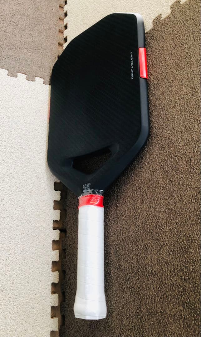 最新!!新品!!Tesla Plaid テスラ プレイド ピックルボール パドル