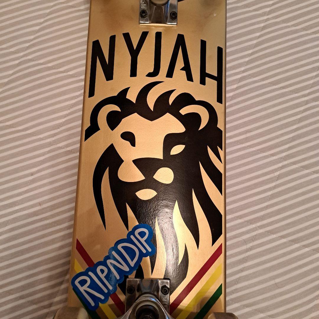 NYJAH スケートボード THRASHERバッグ付き