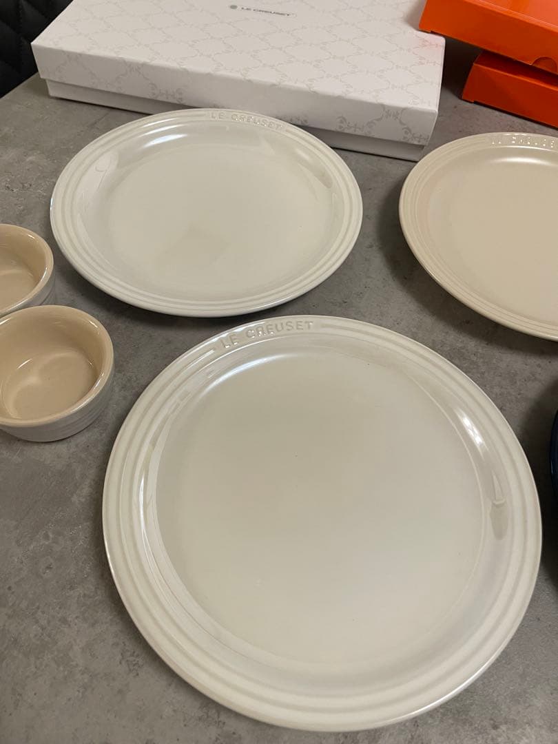 ル•クルーゼ　Le Creuset プレート、マグカップセット