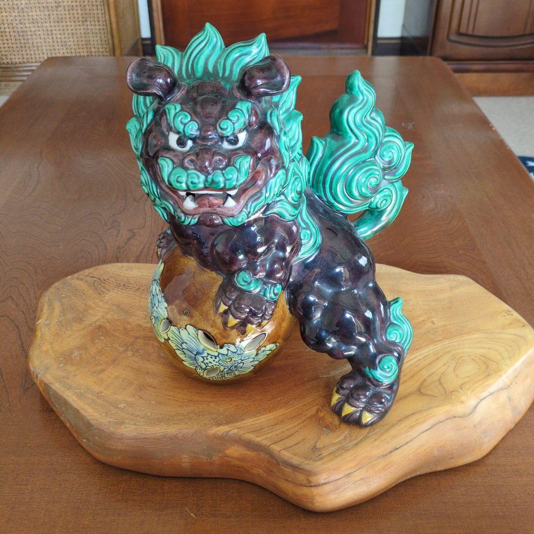 陶器製 獅子の置物 緑と茶色
