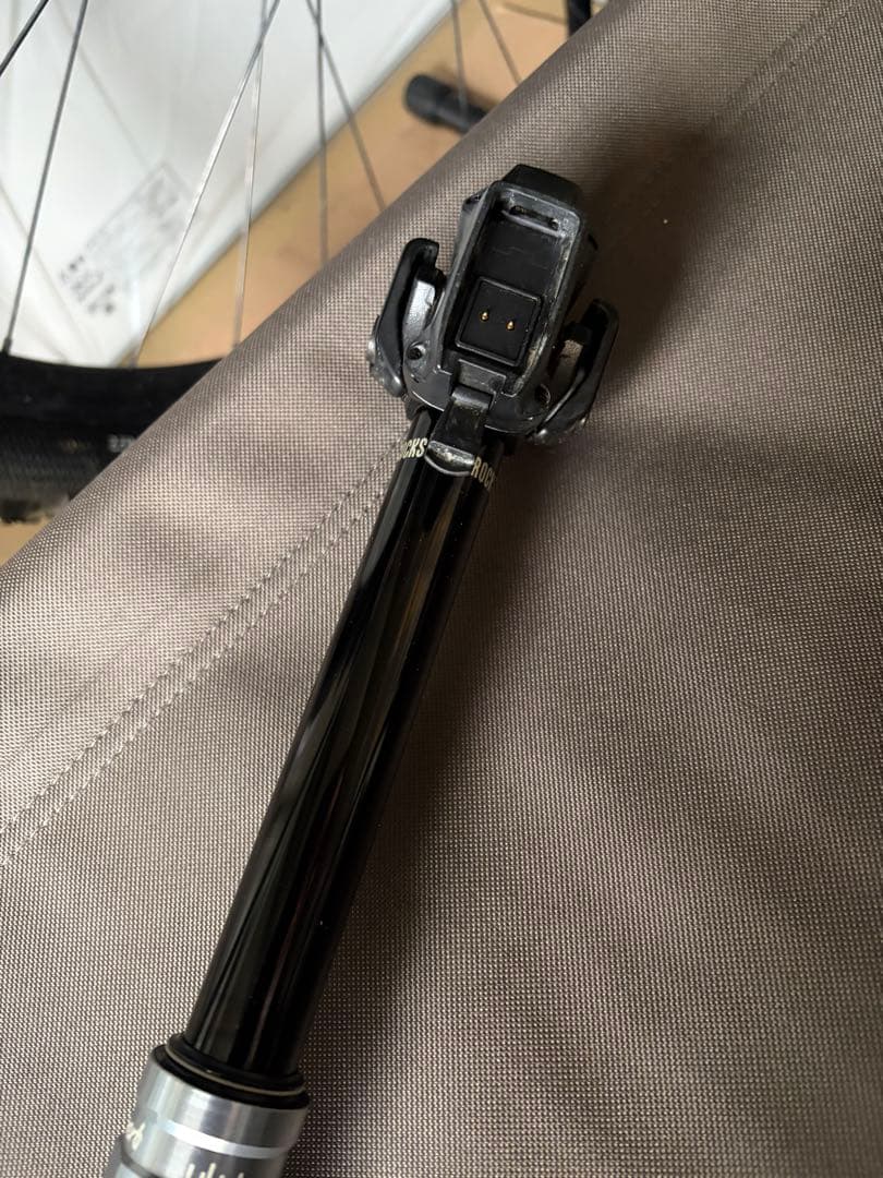 パーツ Rockshox REVERB AXS 150mm 30.9mm