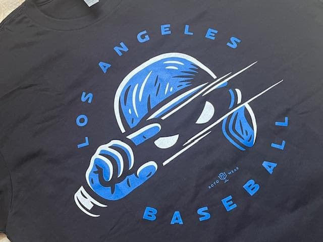 大谷翔平デコルテポーズ”TheSkincare Swipe”Tshirts L