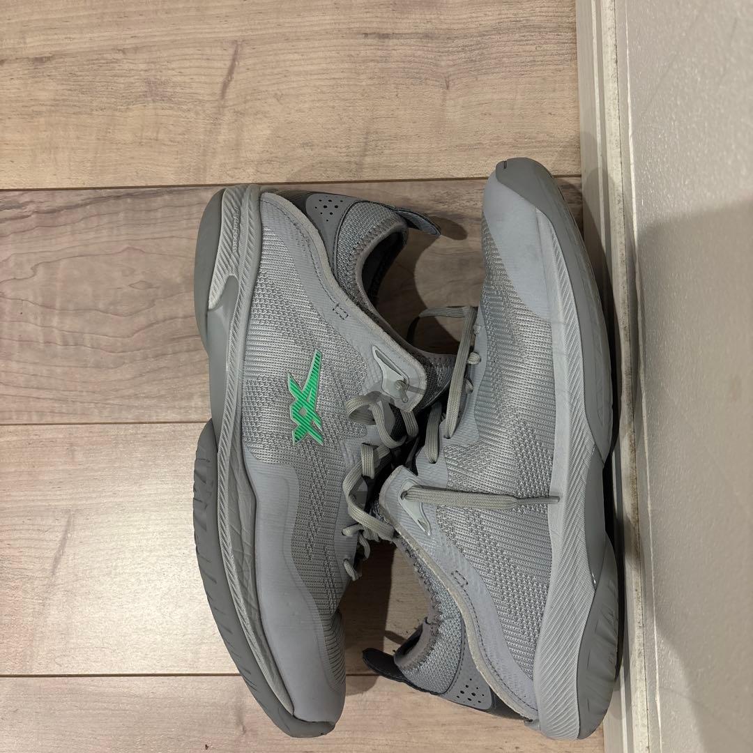 ASICS バスケットボールシューズ　 GLIDE NOVA FF3 グレー