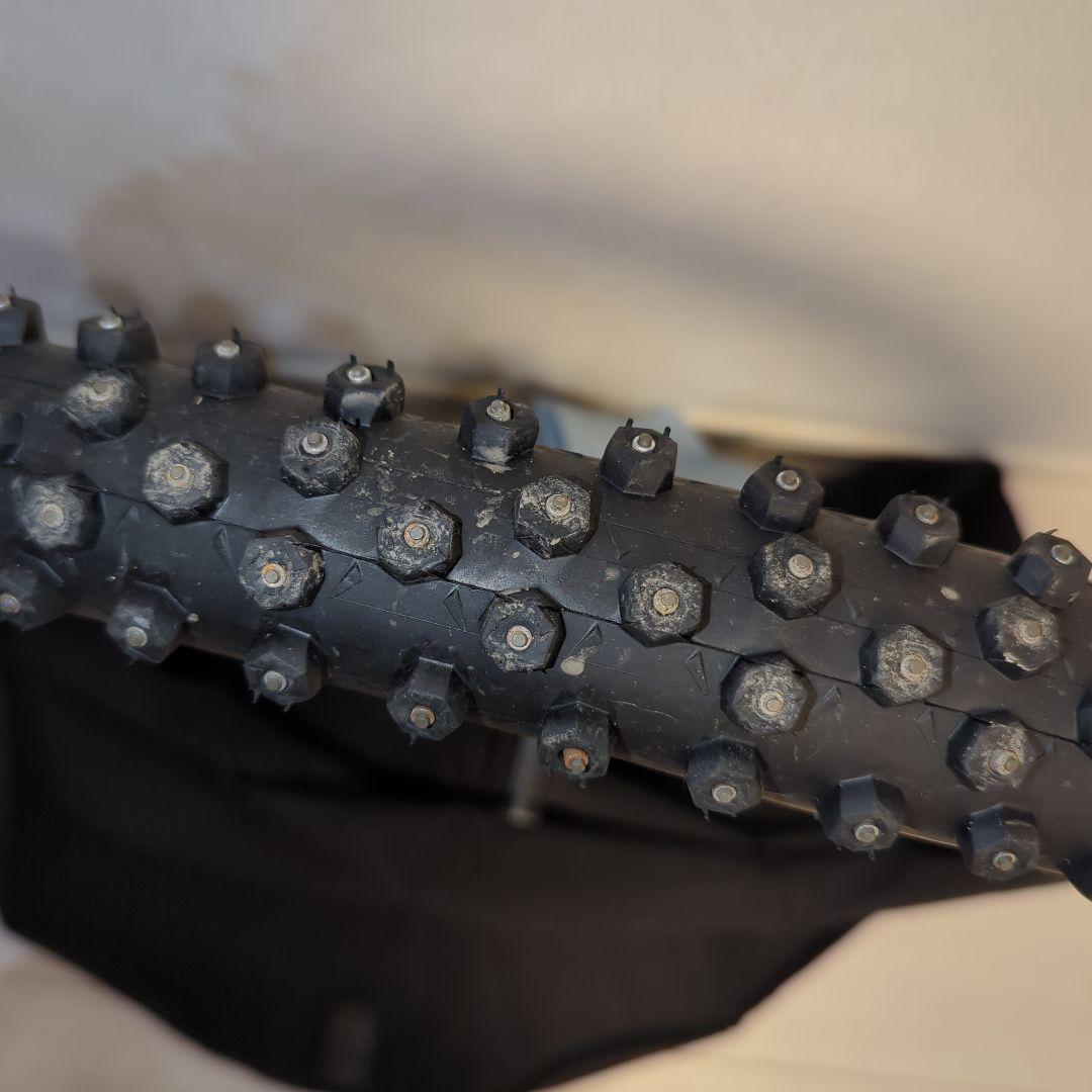 SCHWALBE シュワルベ アイススパイカープロ 27.5×2.25