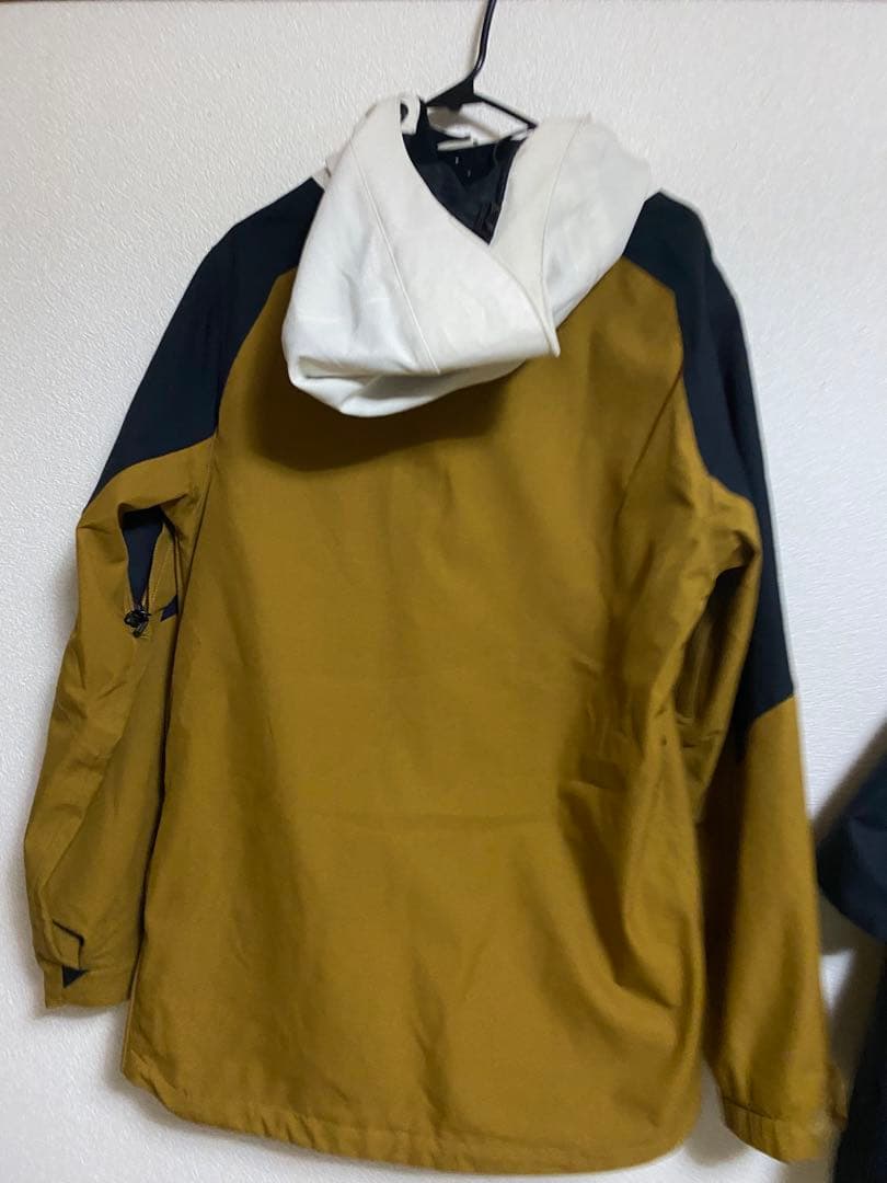ボルコムVOLCOMスノーボードウェア