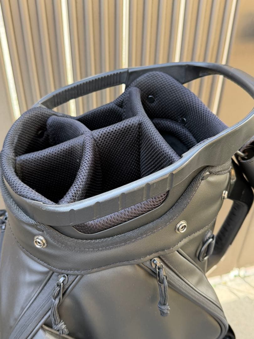 完売品　ニューエラ　キャディバッグ　9.5