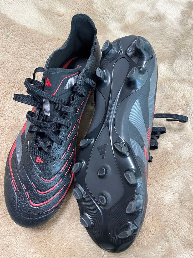 adidas プレデター サッカーシューズ スパイク 黒/赤