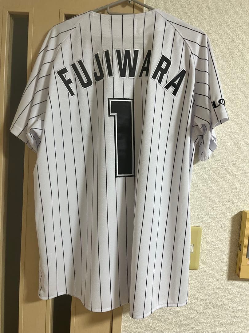 千葉ロッテマリーンズ 藤原選手 ユニフォーム