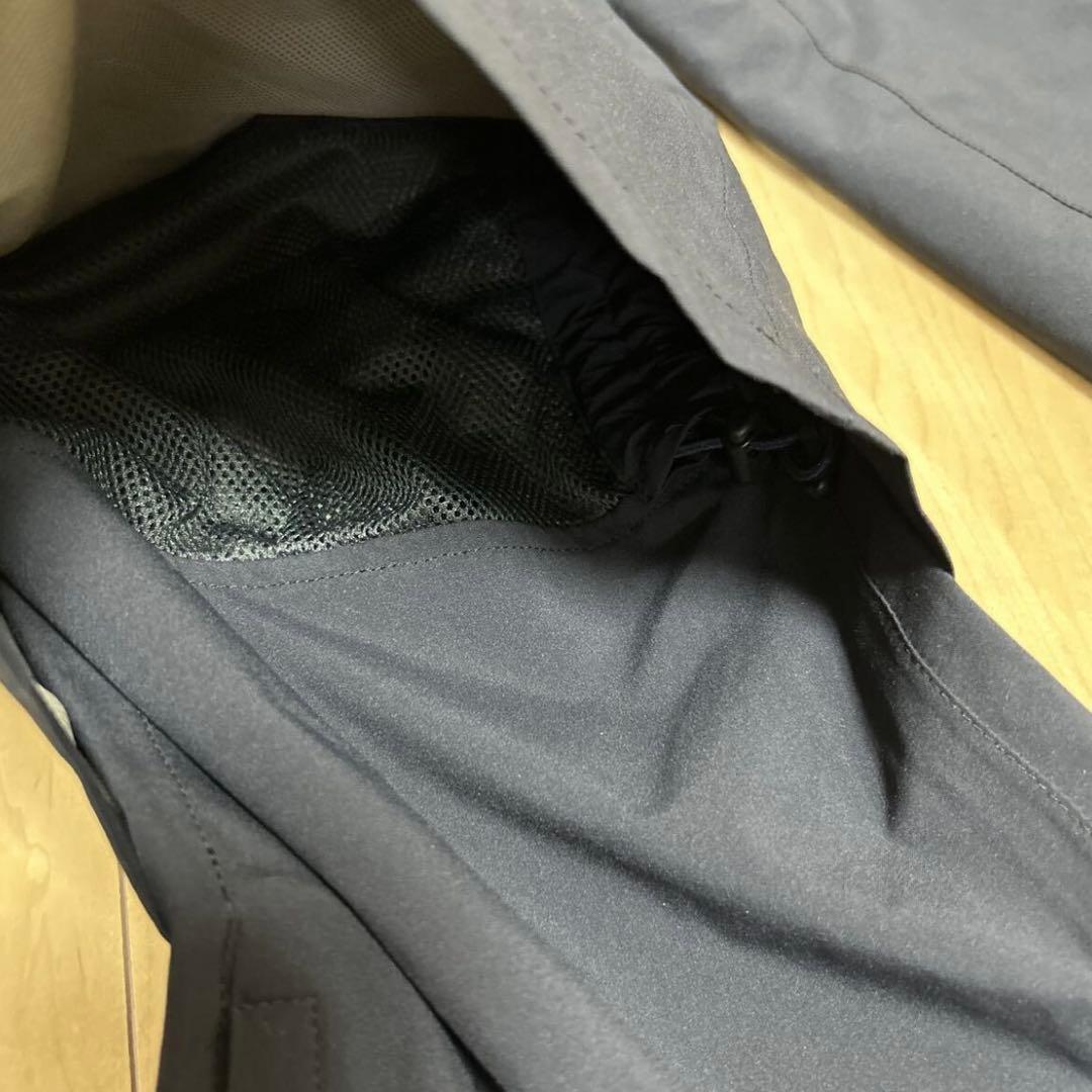 美品　マンシングウェア レインパンツ　メンズ　L 紺色 ナイロン　ゴルフパンツ