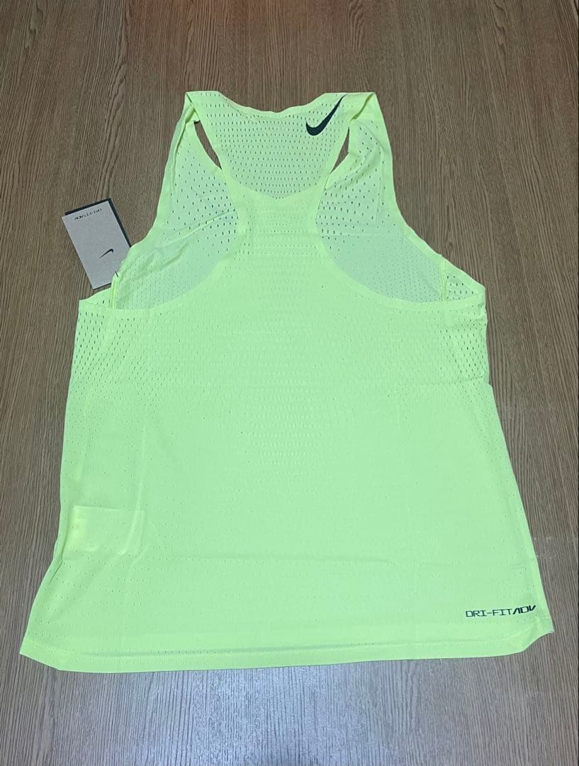 NIKE エアロスイフトDri-FIT ADV ランニングシングレット