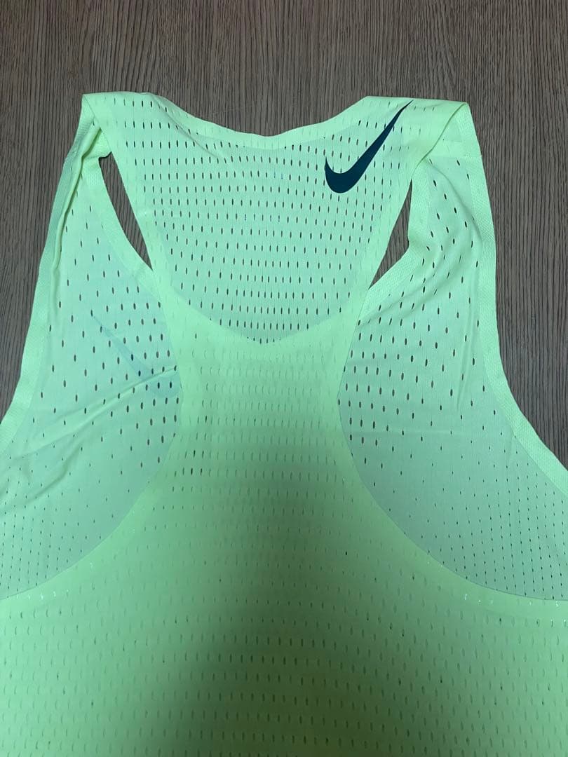 NIKE エアロスイフトDri-FIT ADV ランニングシングレット