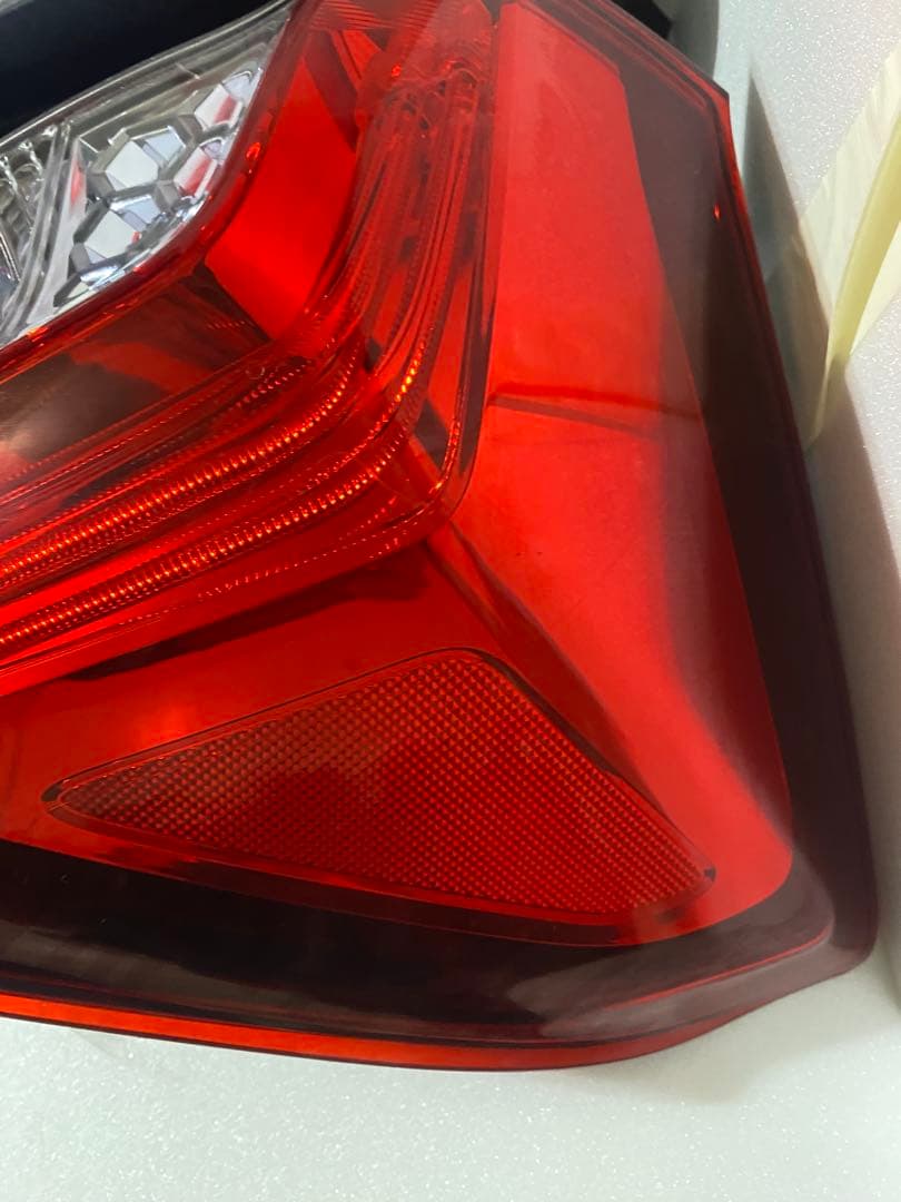 ホンダ フィット GK3 GK4 GK5 GK6 純正テールランプ 4点セット
