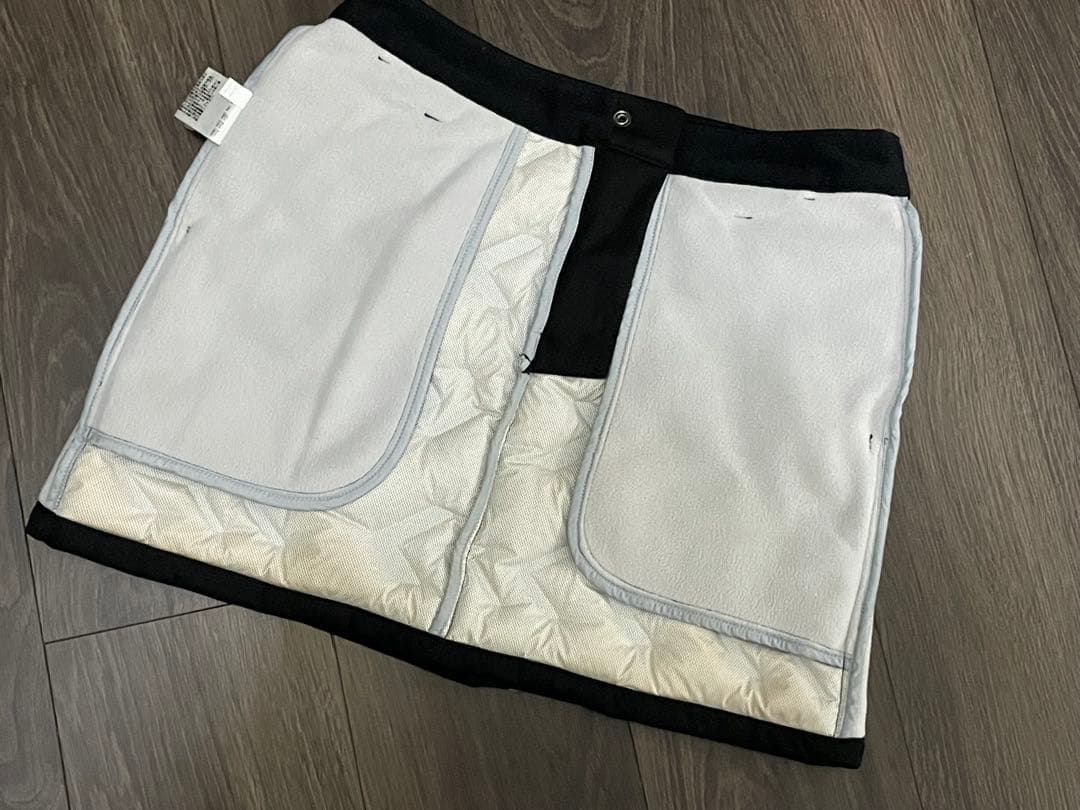 【美品】DESCENTE GOLF ダウン　スカート デサント 中綿　SS