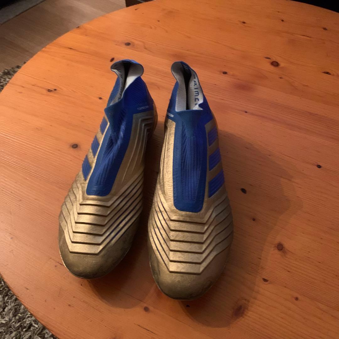 adidasプレデター19.1 FG.AG シューレス27.5センチ