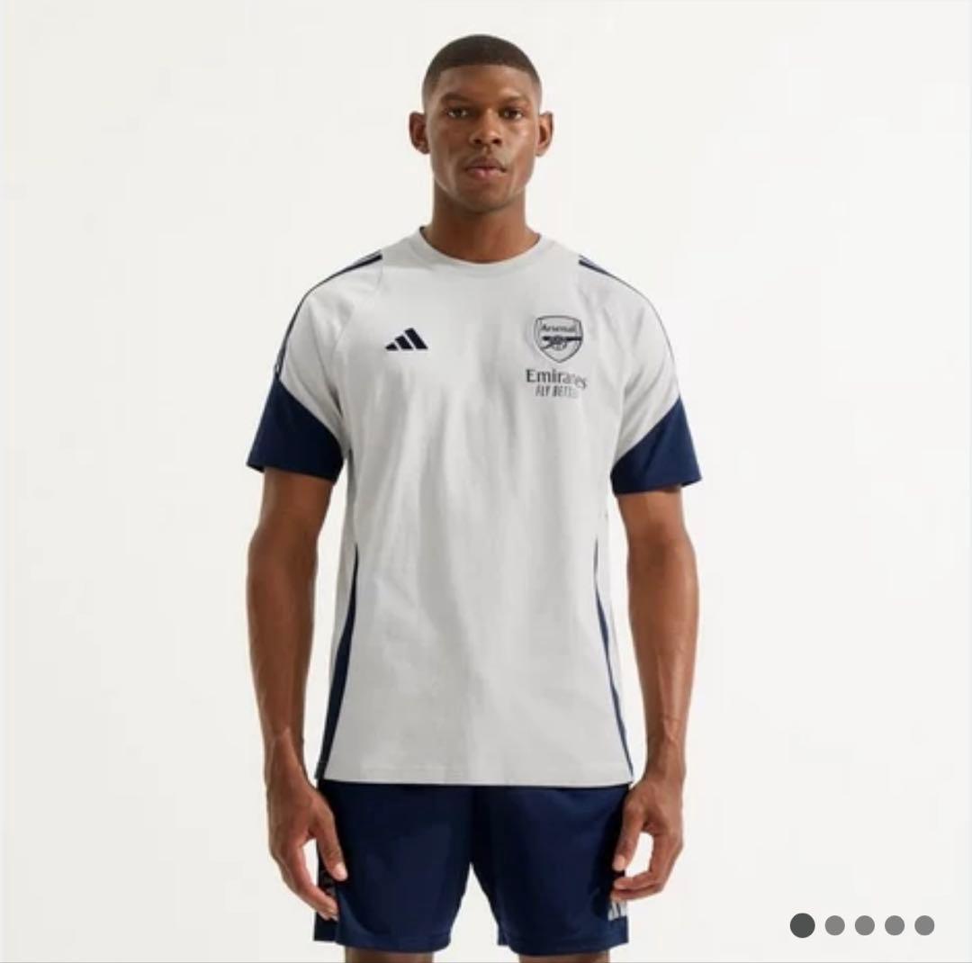 Arsenal 25/26 トレーニングシャツ