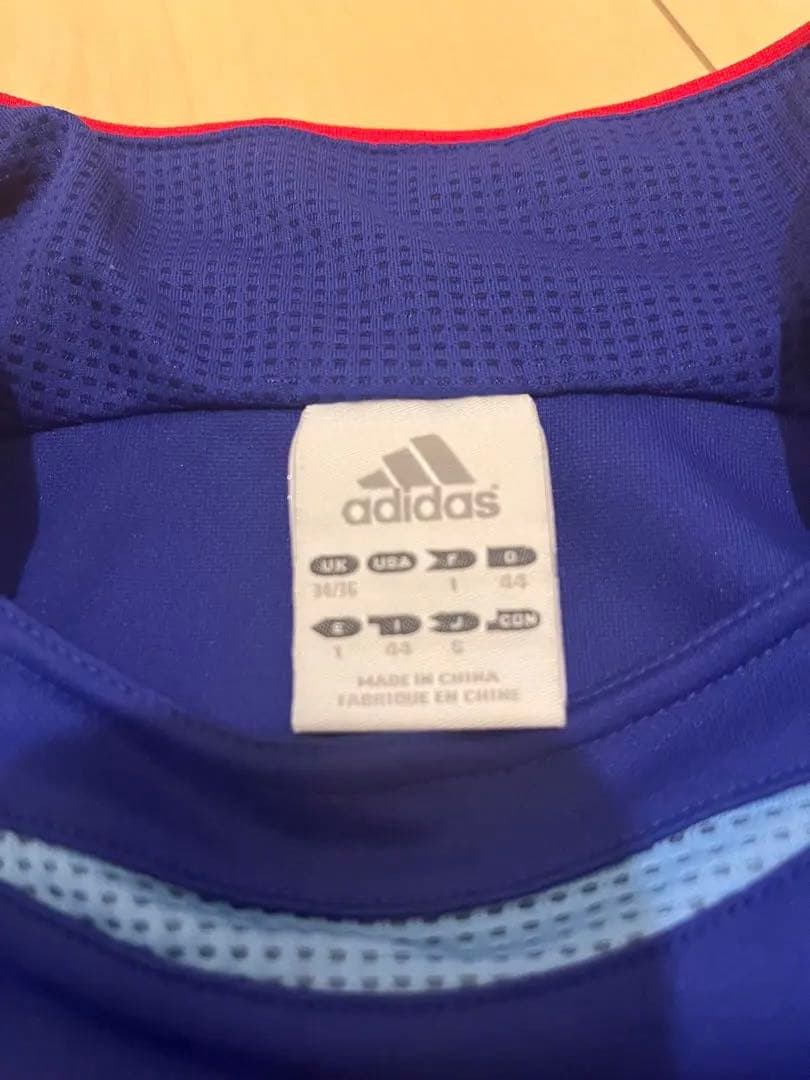 希少 adidasサッカー日本代表 ユニフォーム 長袖 2006