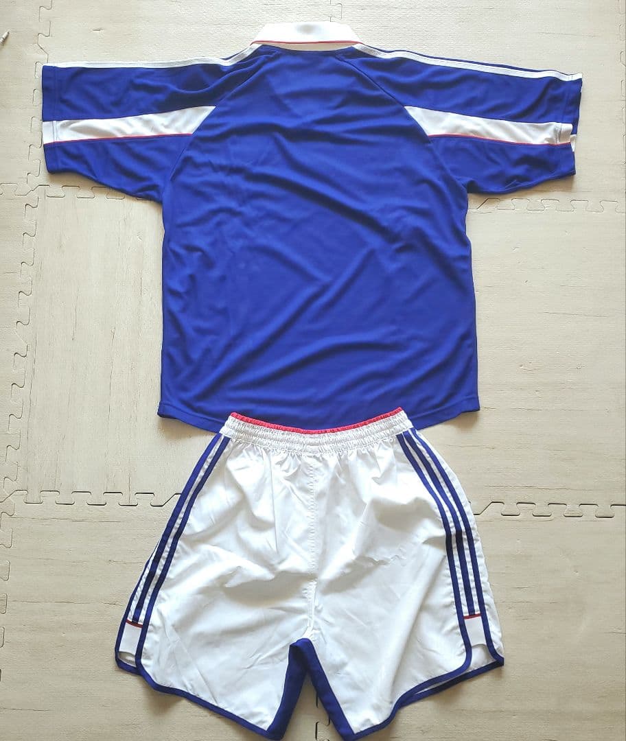 【美品】サッカー日本代表ユニフォーム　adidas　アディダス