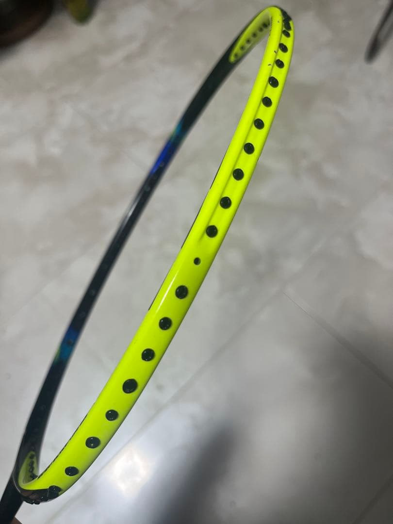 アストロックス77 バドミントンラケット