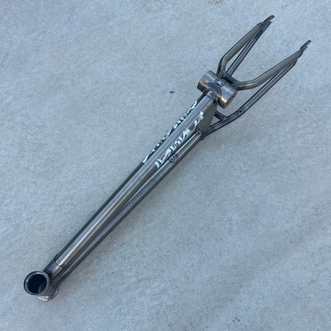 自転車本体 S&M DAGGER FRAME 20.5 / Gloss Clear/BMX