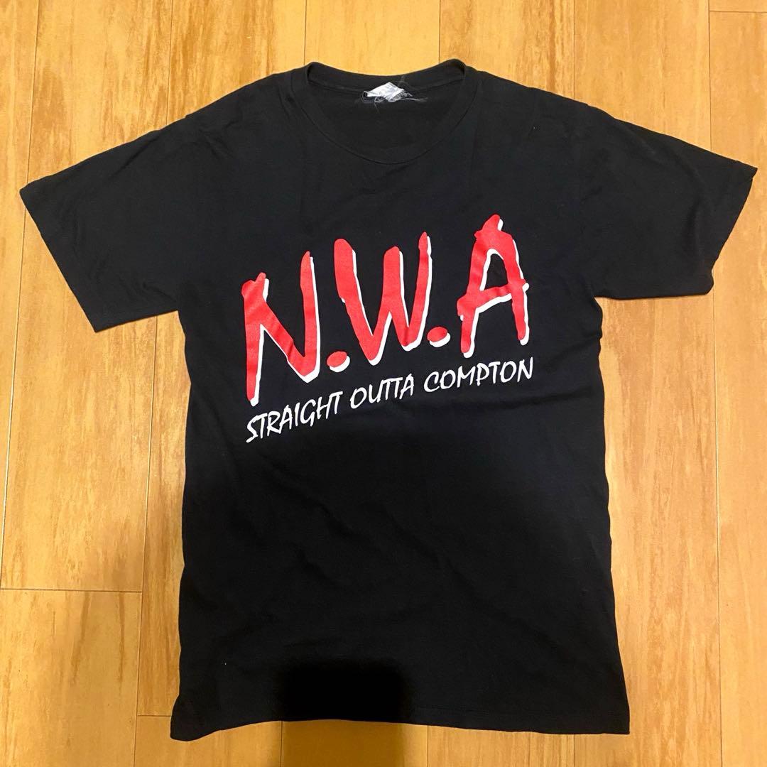 N.W.A. STRAIGHT OUTTA COMPTON Tシャツ