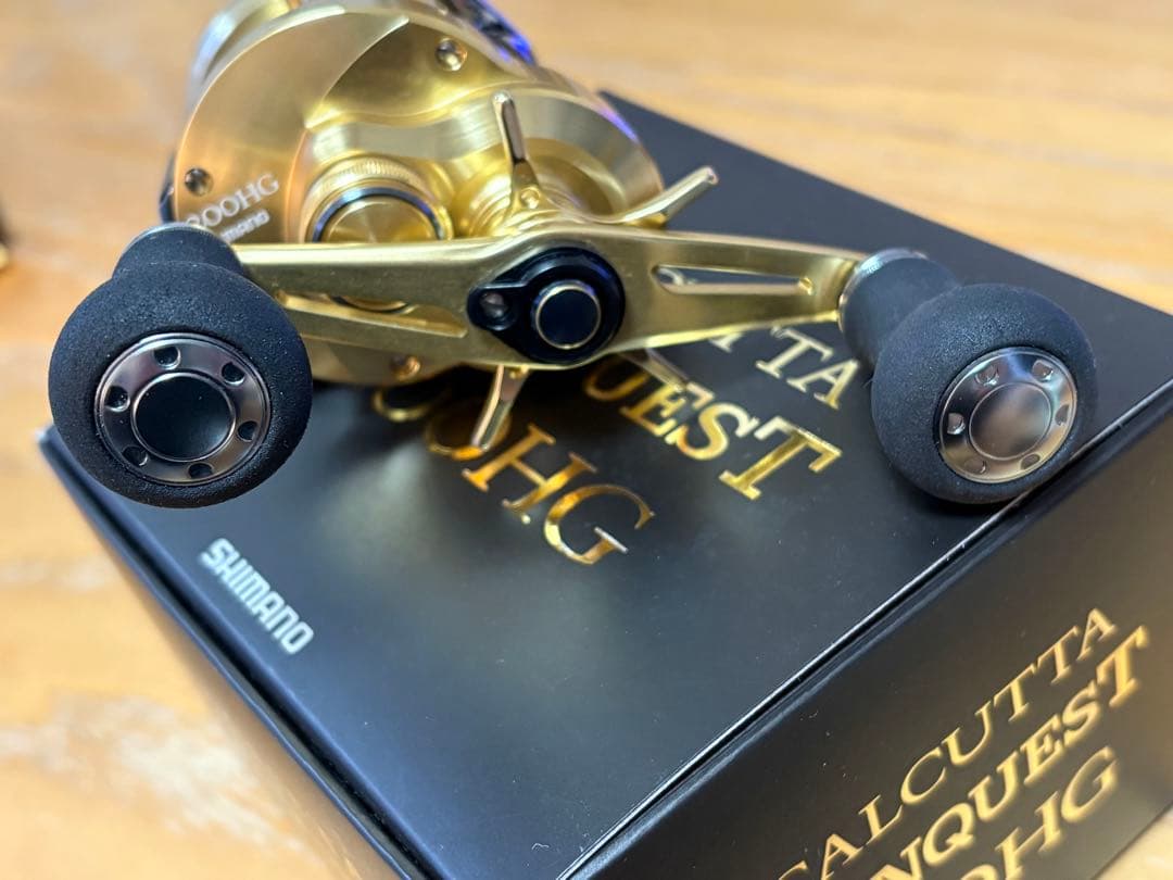 21カルカッタコンクエスト200HG (15オシコンPG純正ハンドル付)極美品
