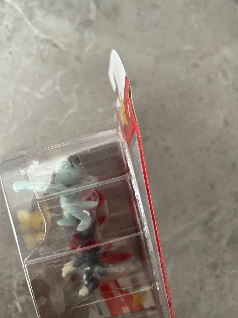 ポケモンバトルフィギュア　スケールワールド　マニューラ　ワンリキー