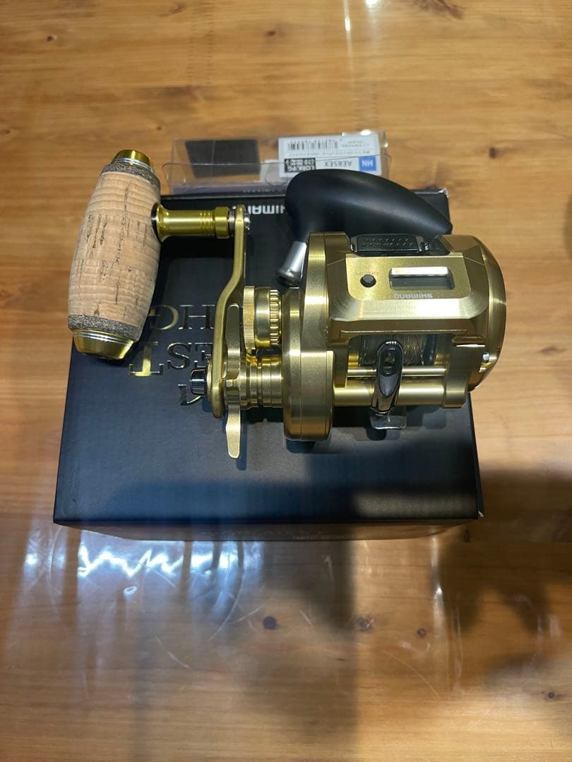 SHIMANO CONQUEST CT 300 ベイトリール ゴールド