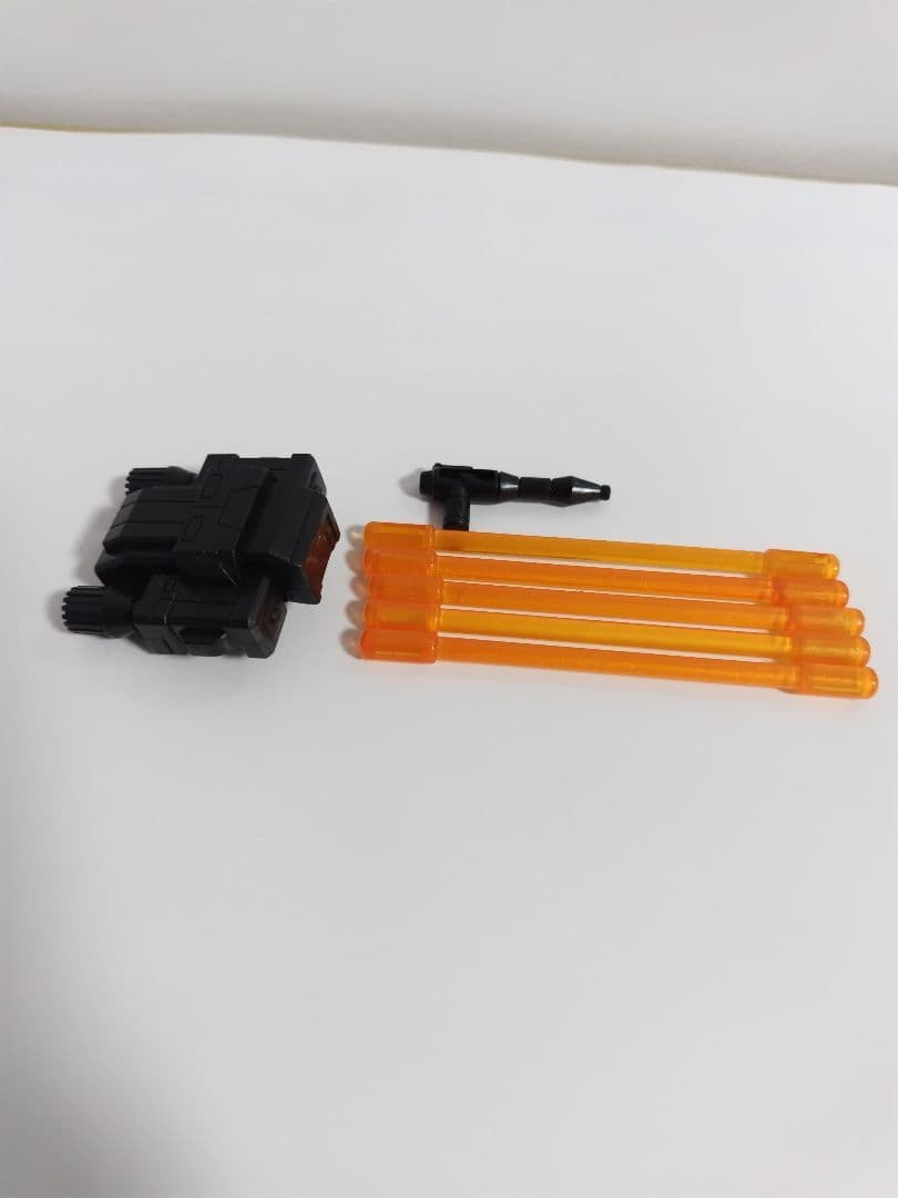 Hasbro オリジン オートボット3体セット