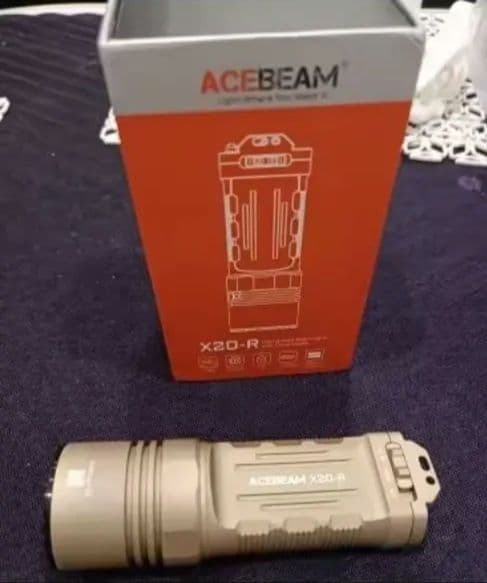 ACEBEAM X20-R デザートタン CREE XP-LR 9000L