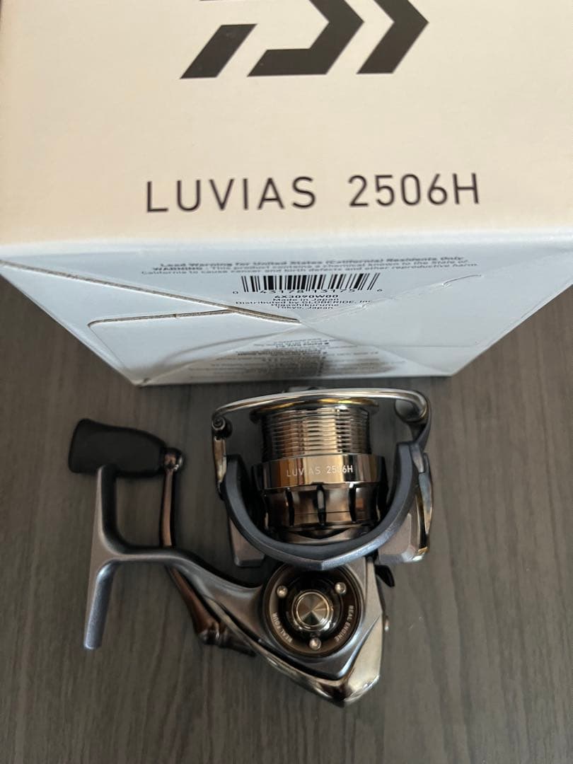 DAIWA ルビアス 2506H スピニングリール