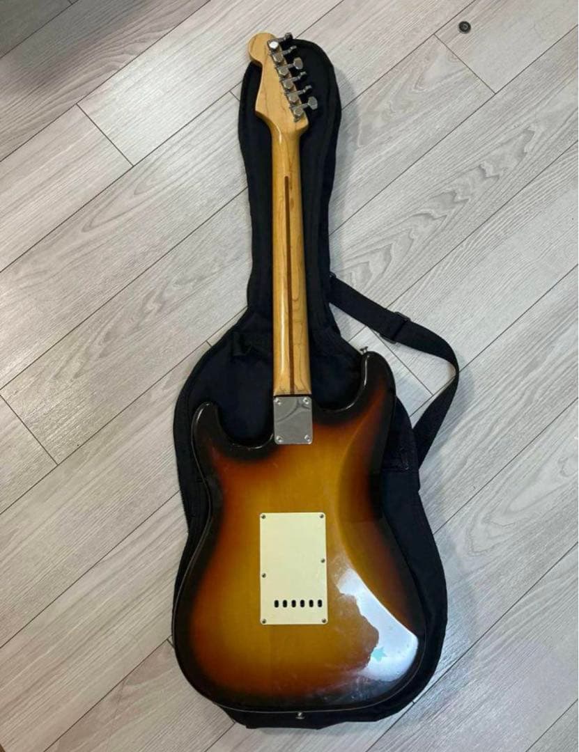 90s vintage FENDER JAPANストラトキャスター フジゲン製