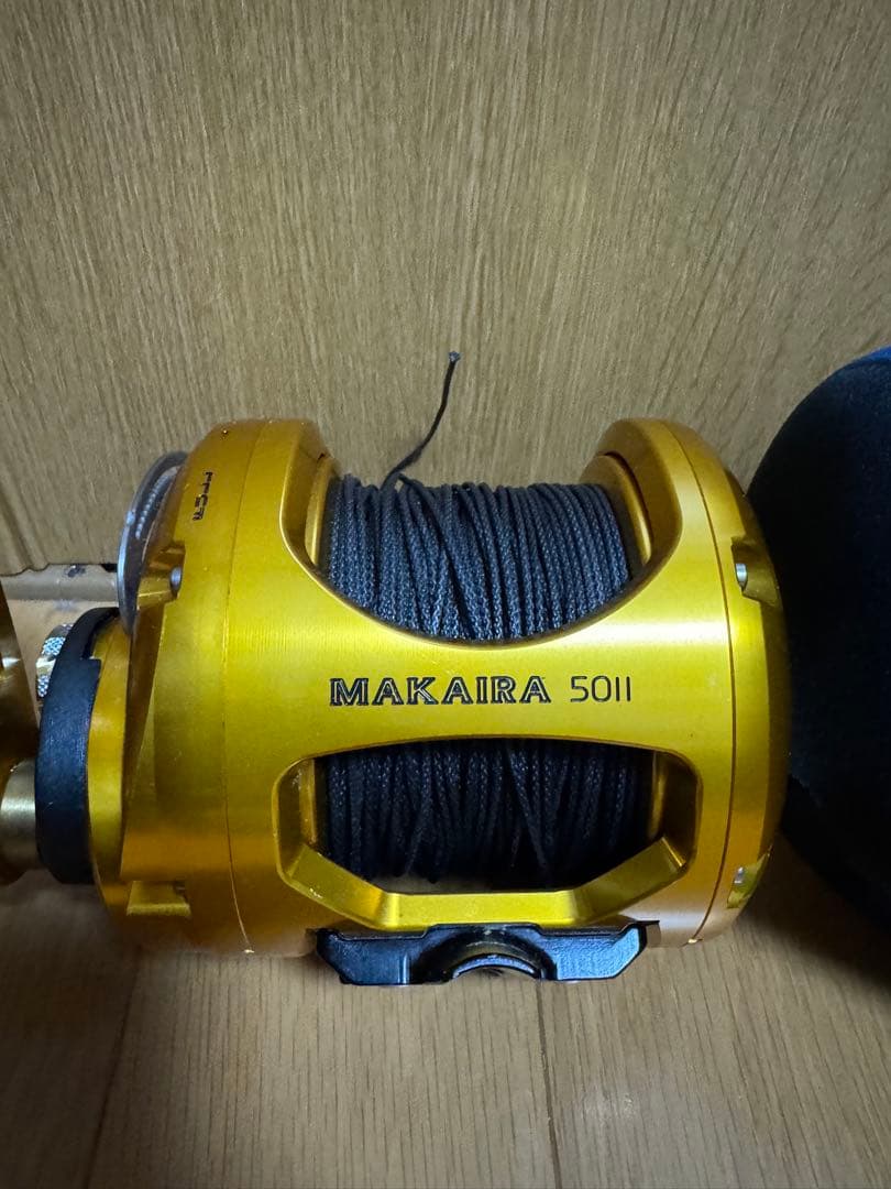リール MAKAIRA 50II