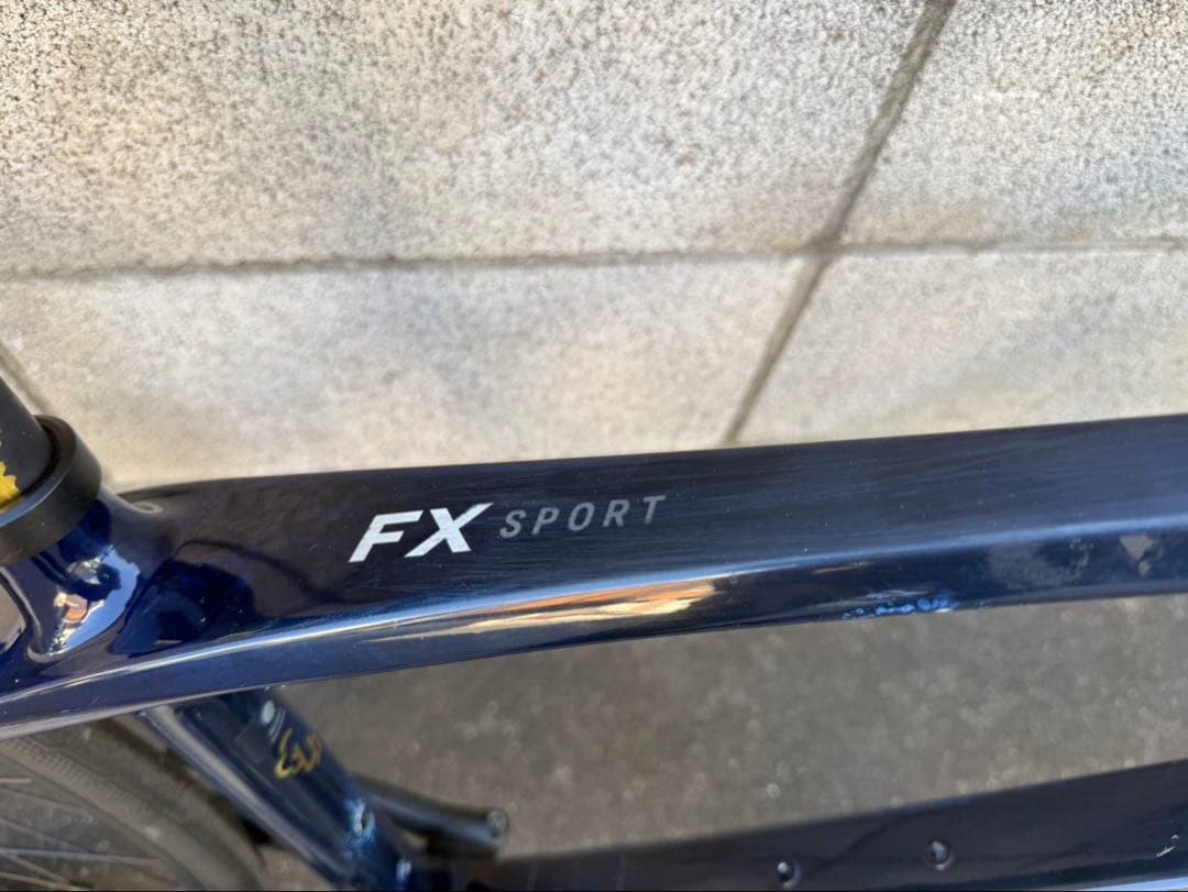 TREK FX SPORT SL5 クロスバイク ロードバイク　カーボンフレーム