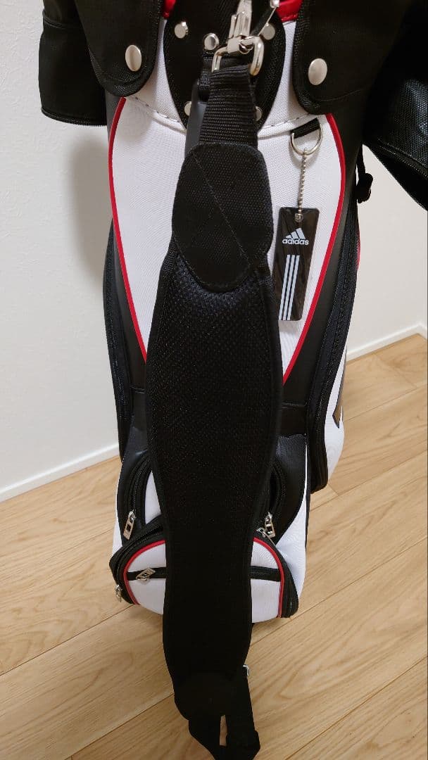 【〜3/15値引き中】adidas キャディバッグ 白 フード付き9型