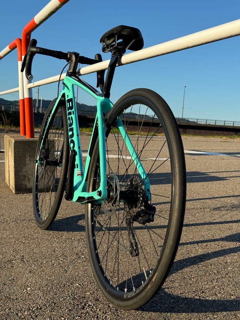 ピッコロ　Bianchi INFINITO CV 105di2 12速