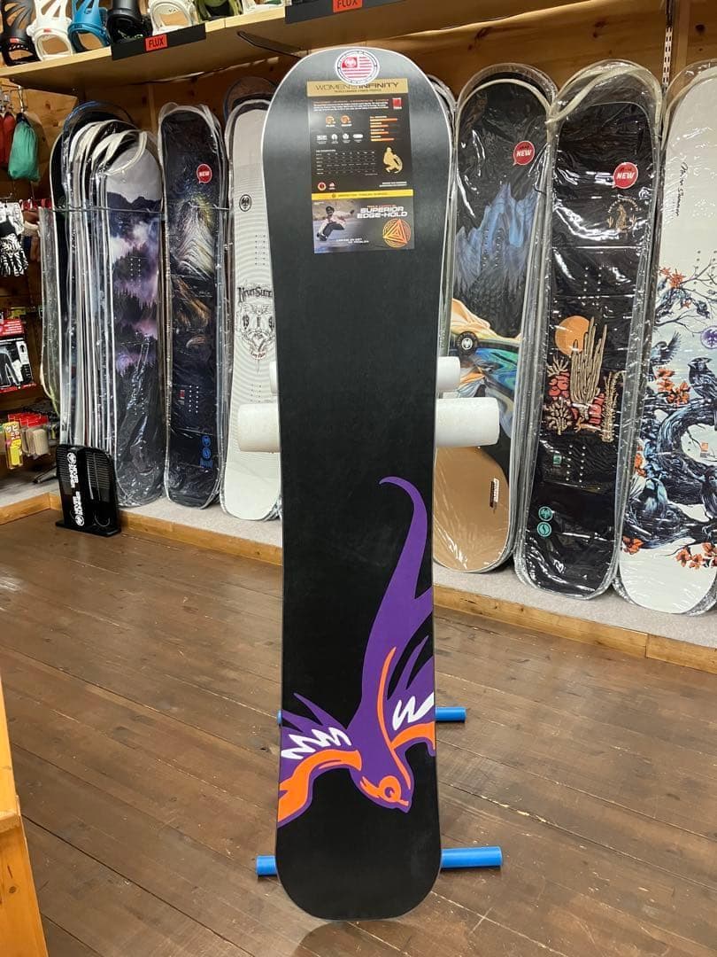 【新品】25-26 NEVER SUMMER INFINITY 142