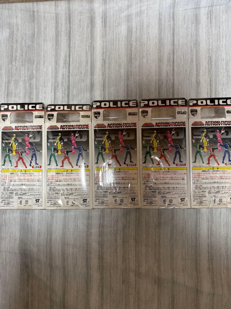 希少　新品未開封　デカレンジャー　フィギュア　当時物