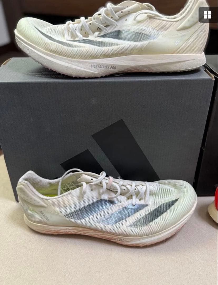 アディダス ADIZERO ランニングシューズ 陸上スパイク